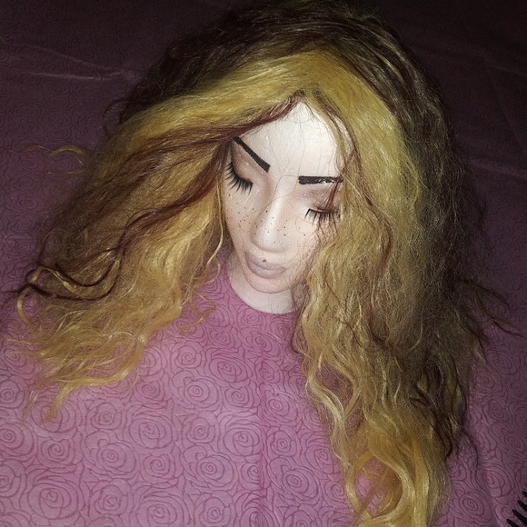 Bratz Rocker Wig - Picture 3 of 15